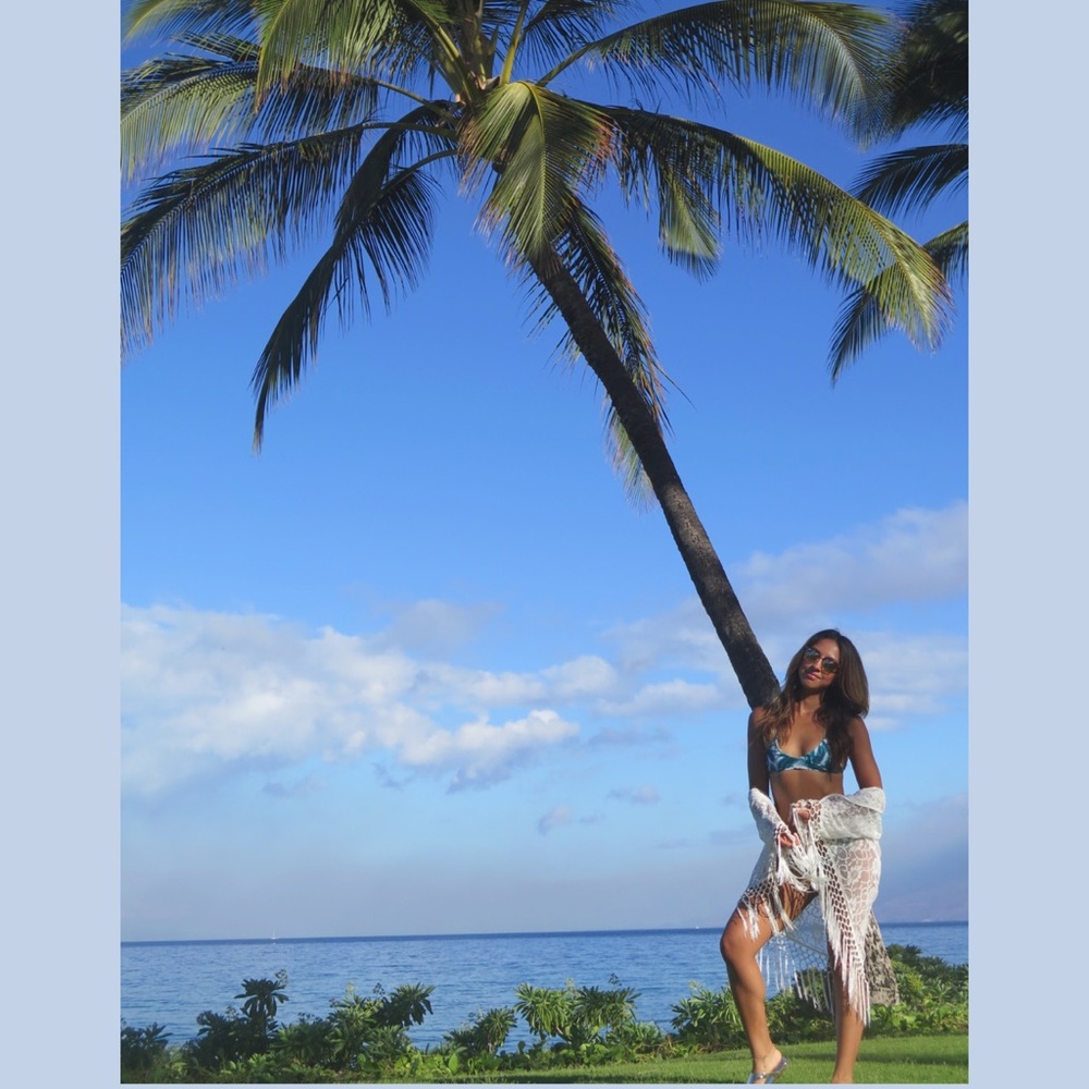 LF | White Swimsuit Coverup
